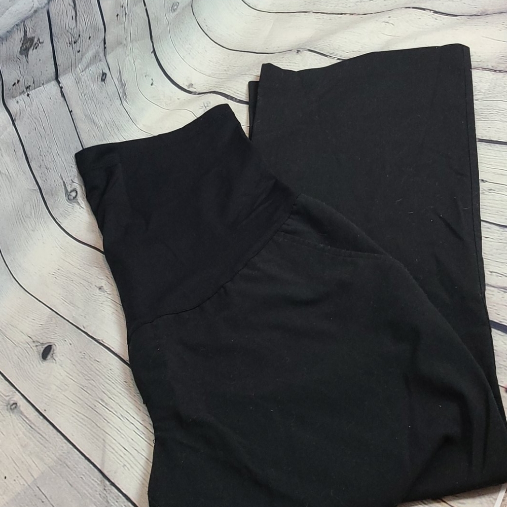 NWOT Maternity dress pants